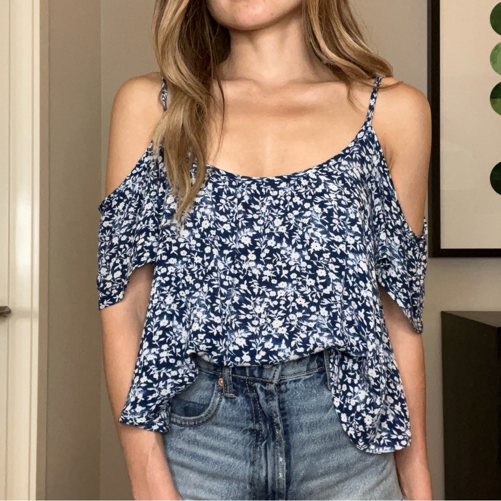 Hollister Floral Cold Shoulder Top